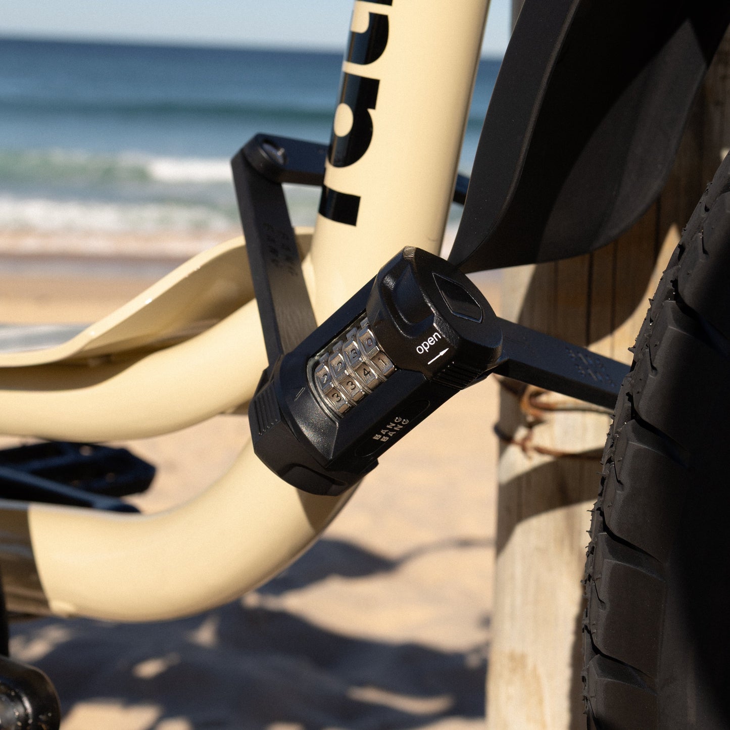 Bang Bang Folding Lock